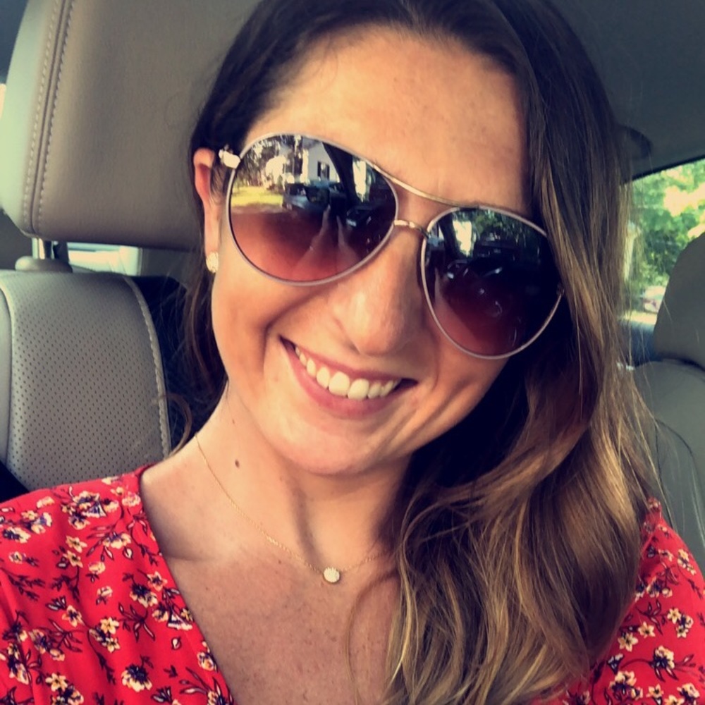 Meet your Posher, Stephanie
